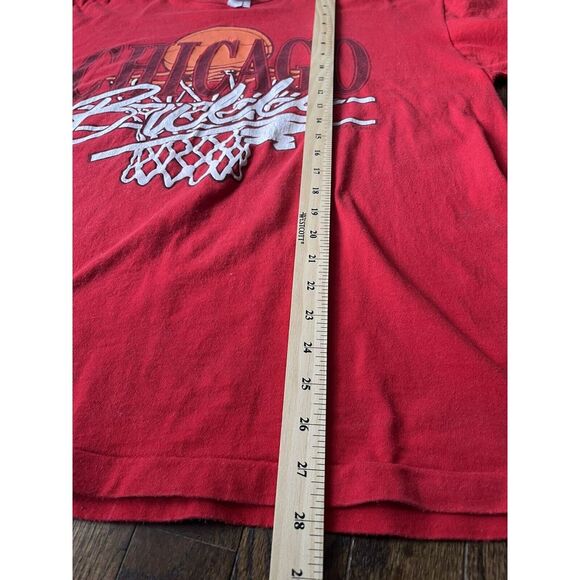 Vintage Logo 7 Chicago Bulls T-shirt Red Sz XL Single Stitch Rare Check Photos - Picture 9 of 10